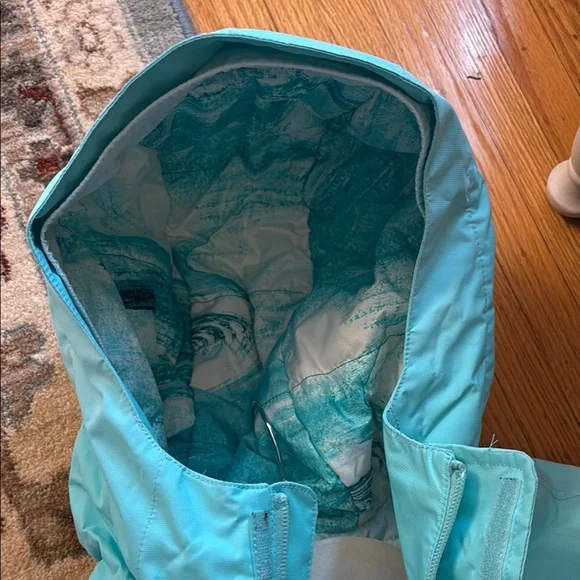 The North Face green ski jacket - Picture 7 of 14